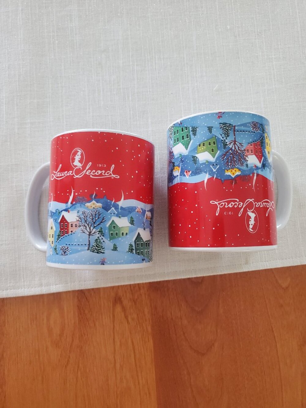 Limited Edition Holiday Winter Houses on Snow hills Themed Laura Secord Mugs Duo - Picture 3 of 6